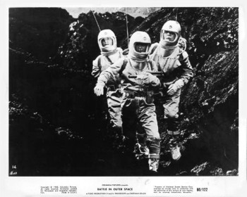 Battle in Outer Space (Production Still) 1960_14